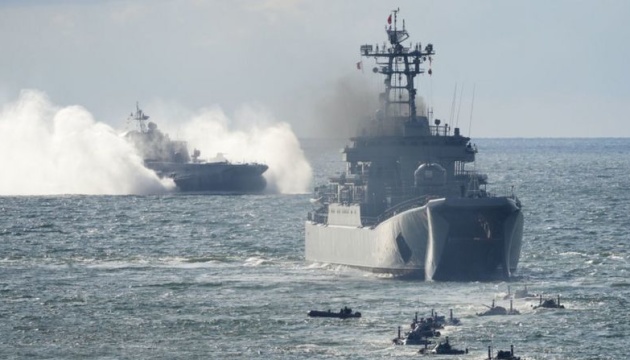 Black Sea: Russia keeps 12 warships on combat duty, no Kalibr carriers among them