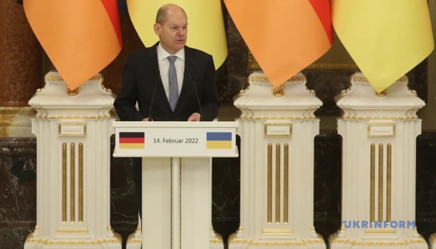 Scholz promises to inform if there are new decisions on weapons for Ukraine