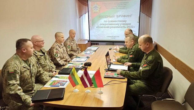 До Білорусі прибули представники збройних сил Литви та Латвії – спостерігатимуть за навчаннями