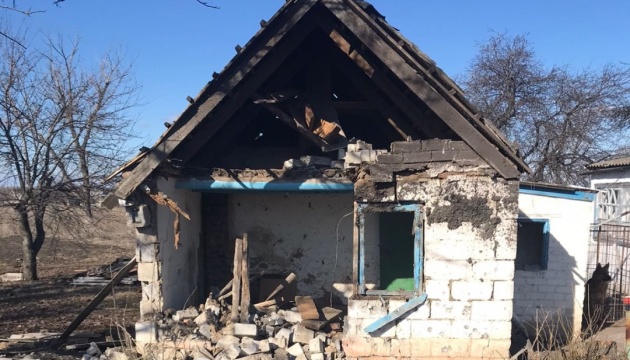 En quatre jours, les occupants ont endommagé 104 maisons dans le Donbass
