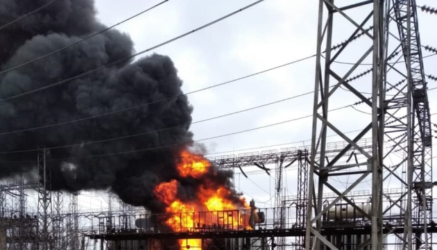 Ostukraine: In Schtschastja brennen nach Beschuss drei Kraftwerk-Transformatoren, Löscharbeiten nicht möglich