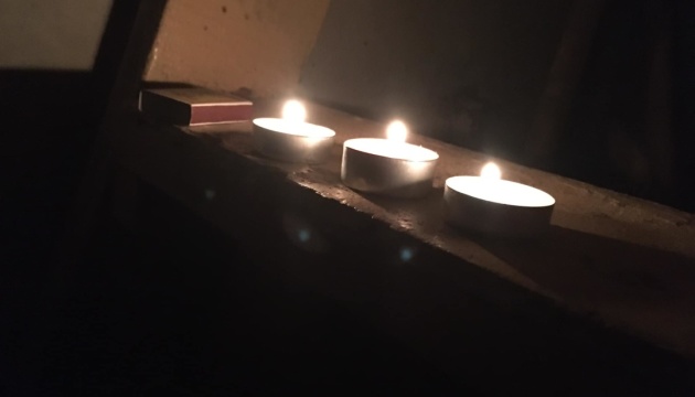 «Одевайте меня скорее, опять Гитлер-сволочь пришёл» «Одевайте меня скорее, опять Гитлер-сволочь пришёл»