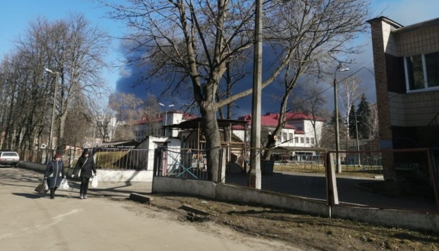 Enemy continues to shell Chernihiv. Residential buildings under fire