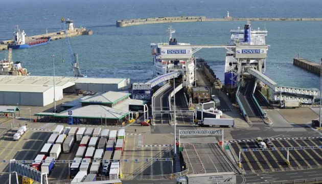 Британія планує закрити свої порти для російських суден