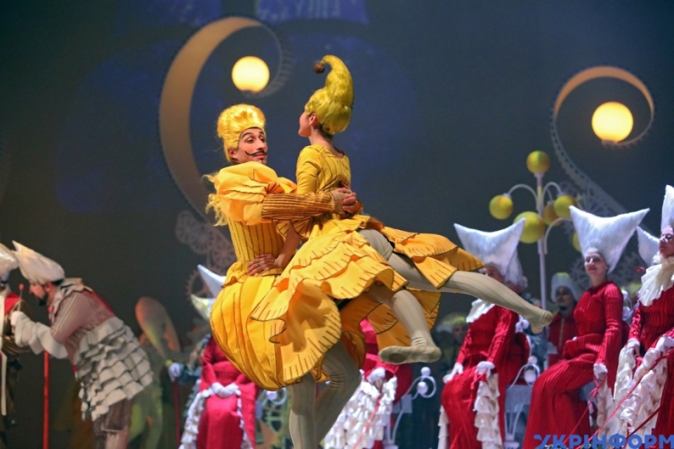 Генеральна репетиція опери Жуля Массне «Попелюшка» у Харкові / Фото:  В'ячеслав Мадієвський, Укрінформ 