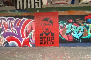 В Вене появилось граффити о «Путлере» и «русском военном корабле»