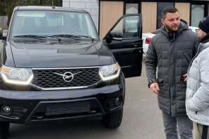 «Колос» передав ЗСУ дев'ять автомобілів