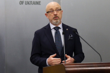 Überraschung für Feind: Minister zu Waffenlieferungen an die Ukraine
