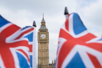 Reino Unido proporciona 100 millones de dólares en ayuda a Ucrania