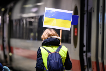 Number of Ukrainians under temporary protection in EU increased by 32,000 in a month