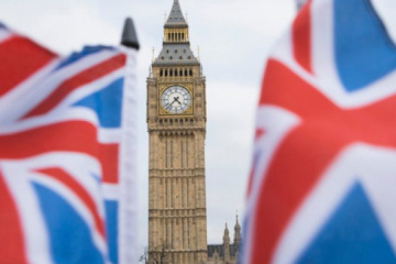 英国、ウクライナに防空ミサイル供与を検討へ