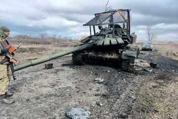 Siły obronne w ciągu doby zniszczyły 960 rosyjskich najeźdźców i 15 czołgów 