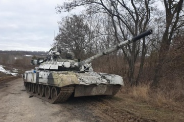 Ukrainische Armee schießt fünf feindliche Panzer bei Kyjiw ab - Denysenko
