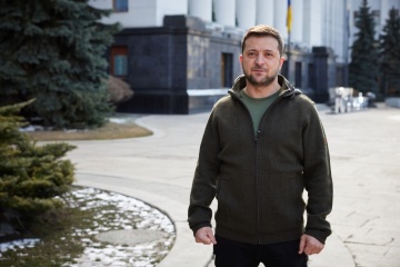 Zełenski przypomniał Ukraińcom, dlaczego powinni się trzymać