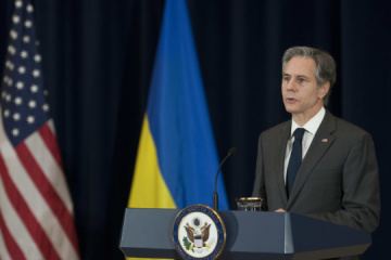 Blinken: US$200 millones asignados a Ucrania se destinarán a medios de defensa