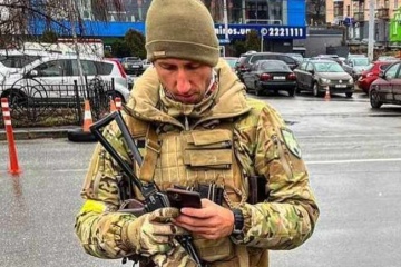 Stachowskyj: Ich konnte mir nicht vorstellen, dass ich mit Maschinengewehr die Straßen patrouillieren werde