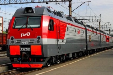 Ukrzaliznytsia begins to nationalize Russian railway cars