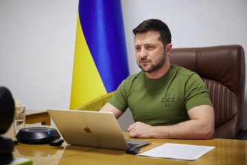 Zelensky: Ukraine needs unrestricted military aid