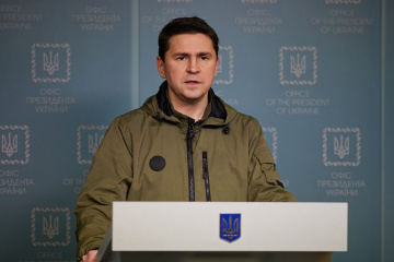 Podoliak: La agenda la forman las Fuerzas Armadas de Ucrania, y no importa qué decretos firme Putin