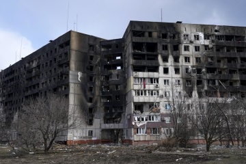 Mariupol: Russland bereitet Fälschungsaktion über „Zerstörung der Stadt durch die ukrainische Armee“ vor