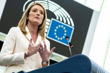 Presidenta del Parlamento Europeo apoya la entrega de tanques Leopard a Ucrania