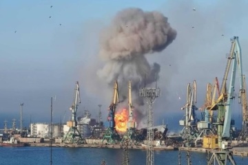 ウクライナ軍、ベルジャンシク停泊中のロシアの揚陸艦を破壊