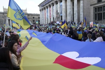W Warszawie kilka tysięcy osób protestowało przeciwko wojnie na Ukrainie