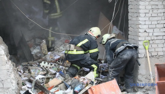 炮击哈尔科夫：市中心二十座建筑物中发生大规模火灾，有死亡者。