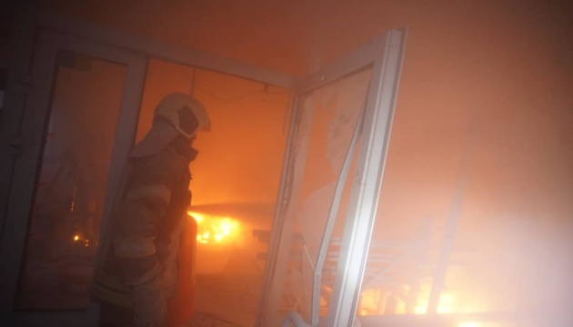 Ліквідували пожежу, яка виникла внаслідок обстрілу Київської телевежі