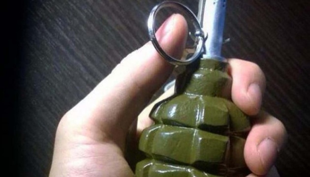 Russian military threw grenades at civilians who came out to defend own village