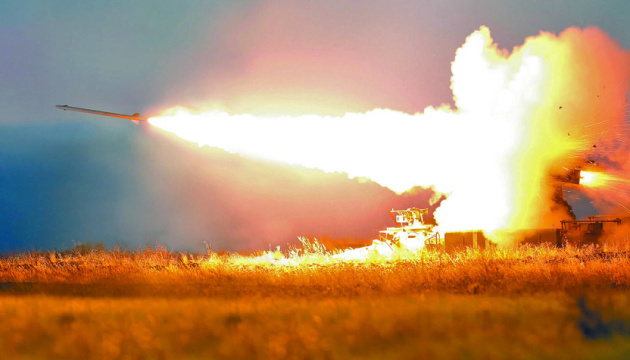 Силы противовоздушной обороны сбили вражескую ракету на Хмельнитчине