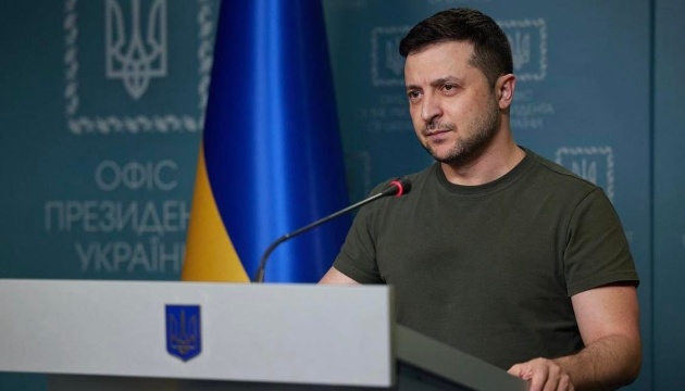 Президент України відзначив державними нагородами 138 військових