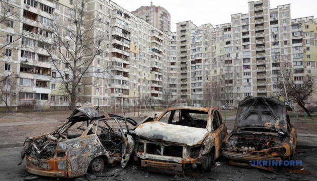 В Україні російські загарбники повністю знищили 651 і пошкодили близько 4 000 будинків