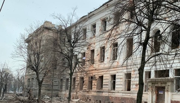 У Харкові російські снаряди зруйнували історичну будівлю апеляційного суду