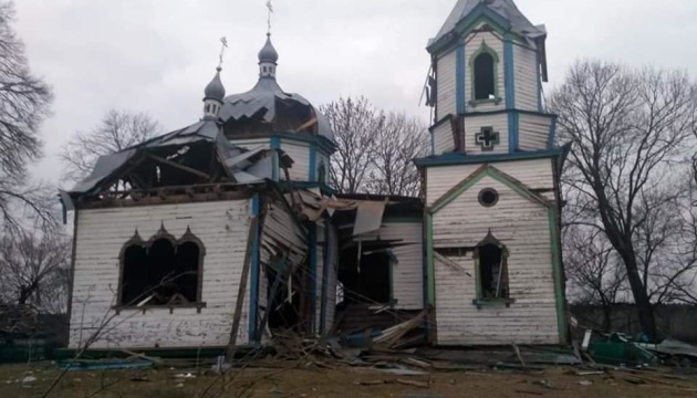 ロシア占領軍の攻撃で１９世紀の教会が損壊