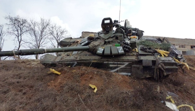 Ukrainian military destroyed column of enemy equipment in Kharkiv region