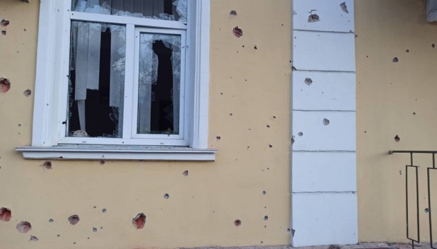 Нічні обстріли Чернігівщини: є загиблий та травмовані, горіли 10 будинків