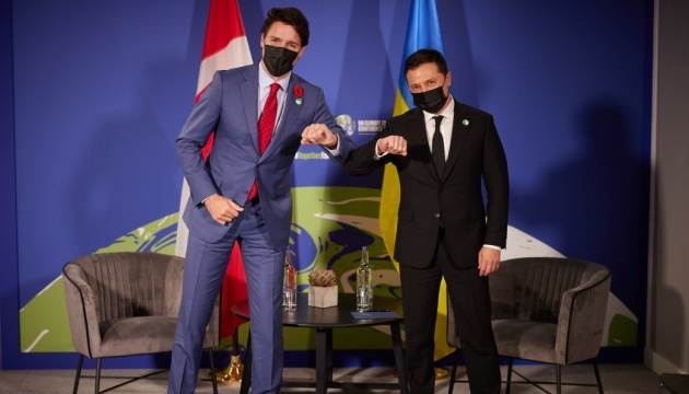 Zelensky y Trudeau discuten el endurecimiento de las sanciones contra Rusia