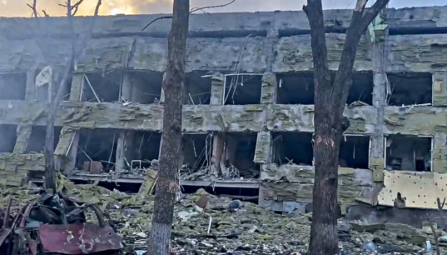 Angriff auf Entbindungsheim in Mariupol: Selenskyj fordert sofortige Flugverbotszone