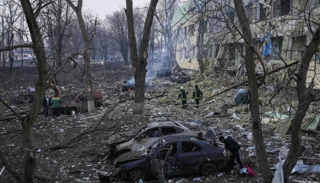 Mariupol po rosyjskim bombardowaniu