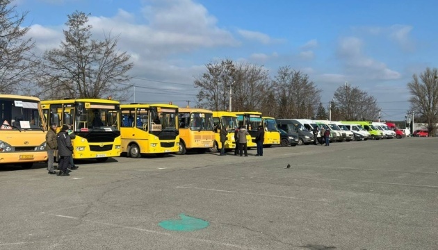 Із міст-супутників Києва вдалося евакуювати понад 10 тисяч людей