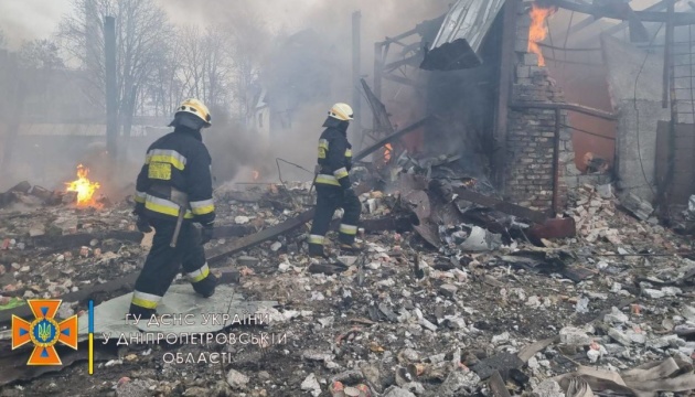 Під час активних бойових дій загинули 17 рятувальників, один перебуває в полоні