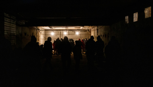 Мешканців Нікопольського району закликали повести ніч у сховищах