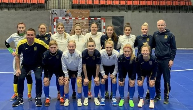Футзал: жіночий Євро-2022 за участі України перенесли 