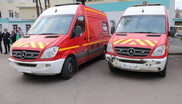 Одесити отримали чергову партію допомоги з Марселя: автомобілі для лікарень та медикаменти