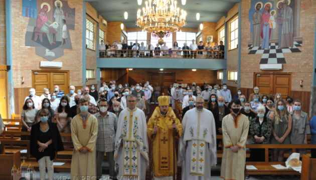 Владика УГКЦ в Австралії відвідав парафію Святих Володимира й Ольги в Аделаїді