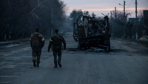 Sechs russische Soldaten ergeben sich in der Region Tschernihiw