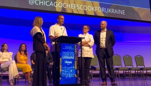 Ресторатори Чикаго зібрали для України 500 тис. доларів