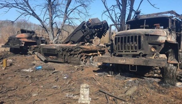 На Сумщині українські захисники знищили колону ворожої техніки