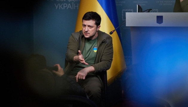 ウクライナはロシアの最後通牒を履行できない＝ゼレンシキー大統領